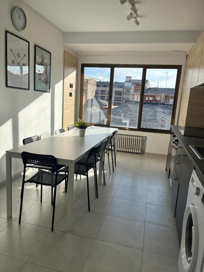 Bierzo Habita Apartments Ponferrada Eksteriør bilde